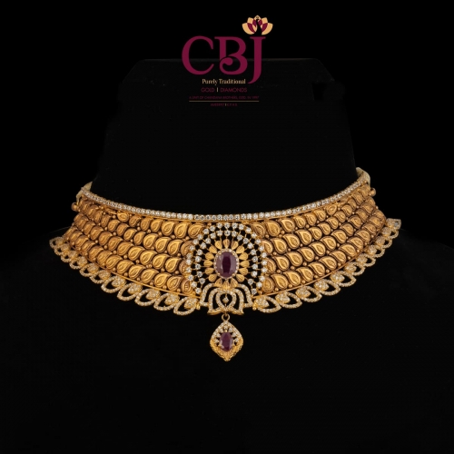 Antique choker featuring CZ stones designed to a pattern. 