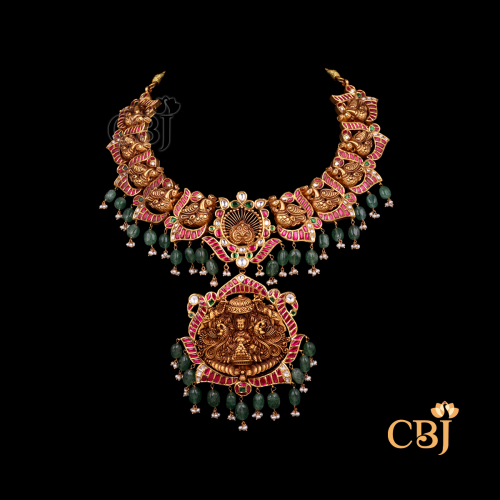 KUNDAN NECKLACE