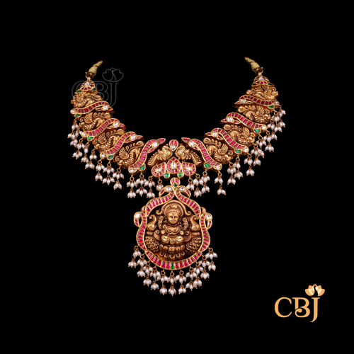 KUNDAN NECKLACE