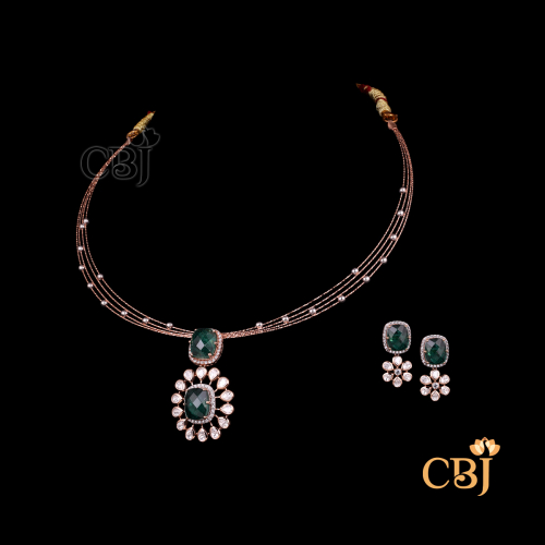 18Kt Italian Kante With Studs 1