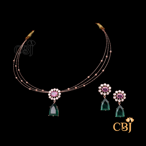   18Kt Italian Kante With Studs 2