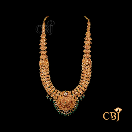 	Antigue long Haaram 8