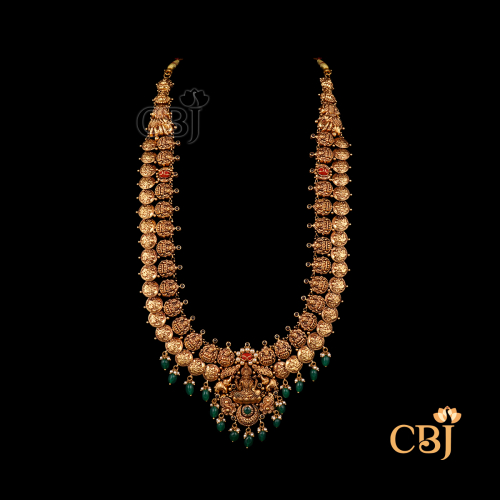 	Antigue long Haaram 10