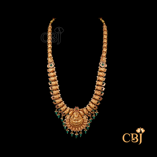	Antigue long Haaram 12