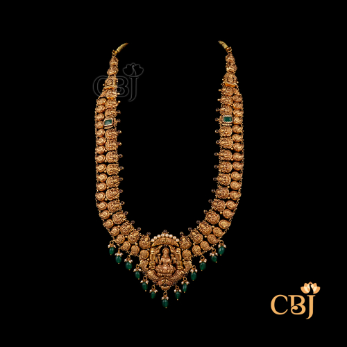 	Antigue long Haaram 16