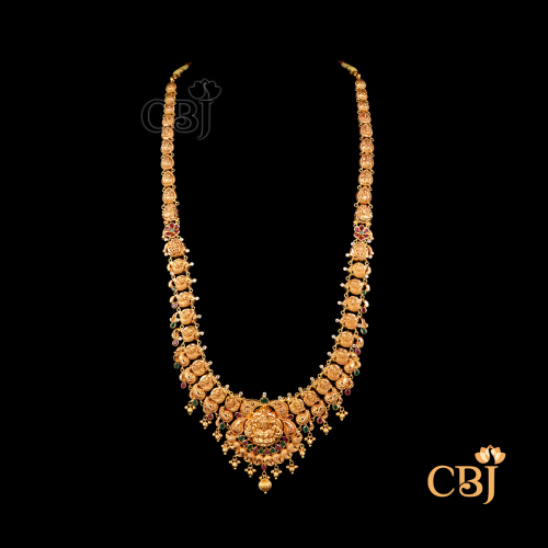 	Antigue long Haaram 18