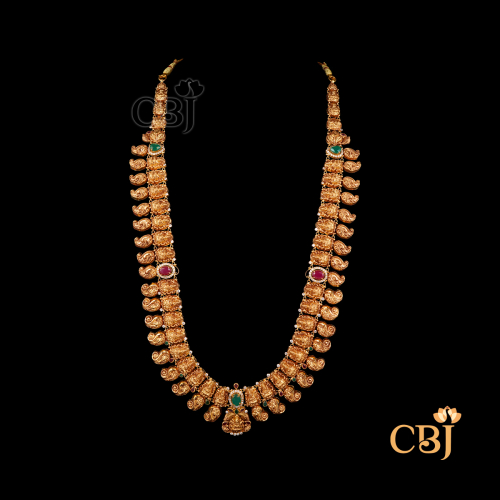 	Antigue long Haaram 19