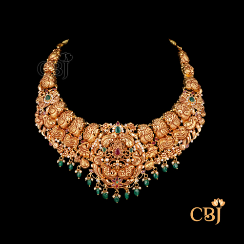 Antigue Short Necklace 12