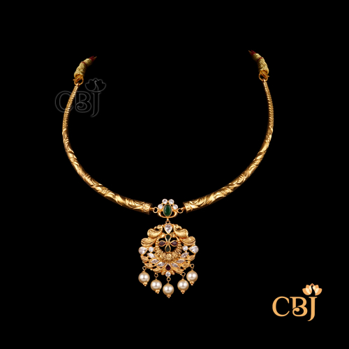 	kanthe Necklace 2