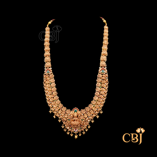 	Antigue long Haaram 24