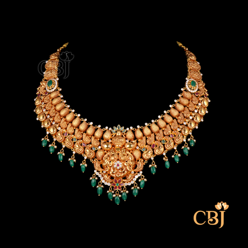 	Antigue Short Necklace 28