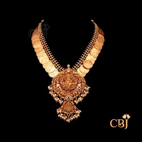   Light Weight Kundan Short Necklace 3