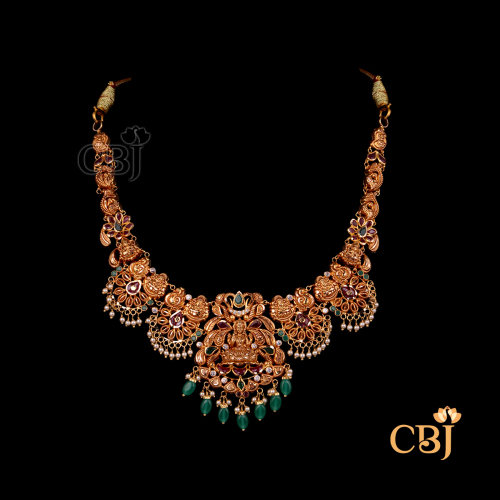 	22K Gold Antique Necklace 3