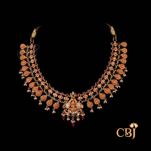 22K Gold Antique Necklace 