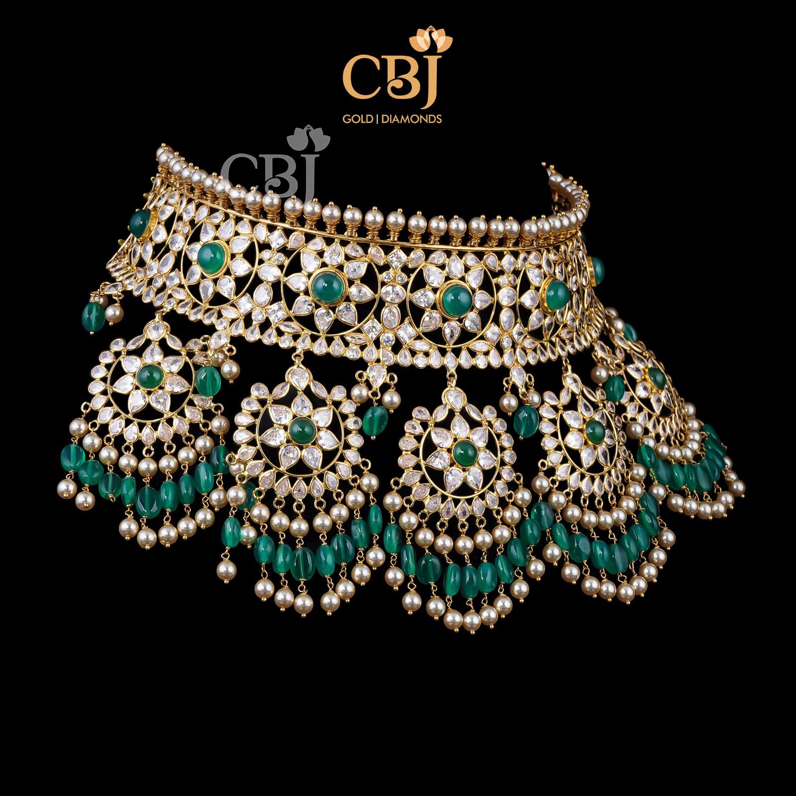 light weight emerald bead choker necklace