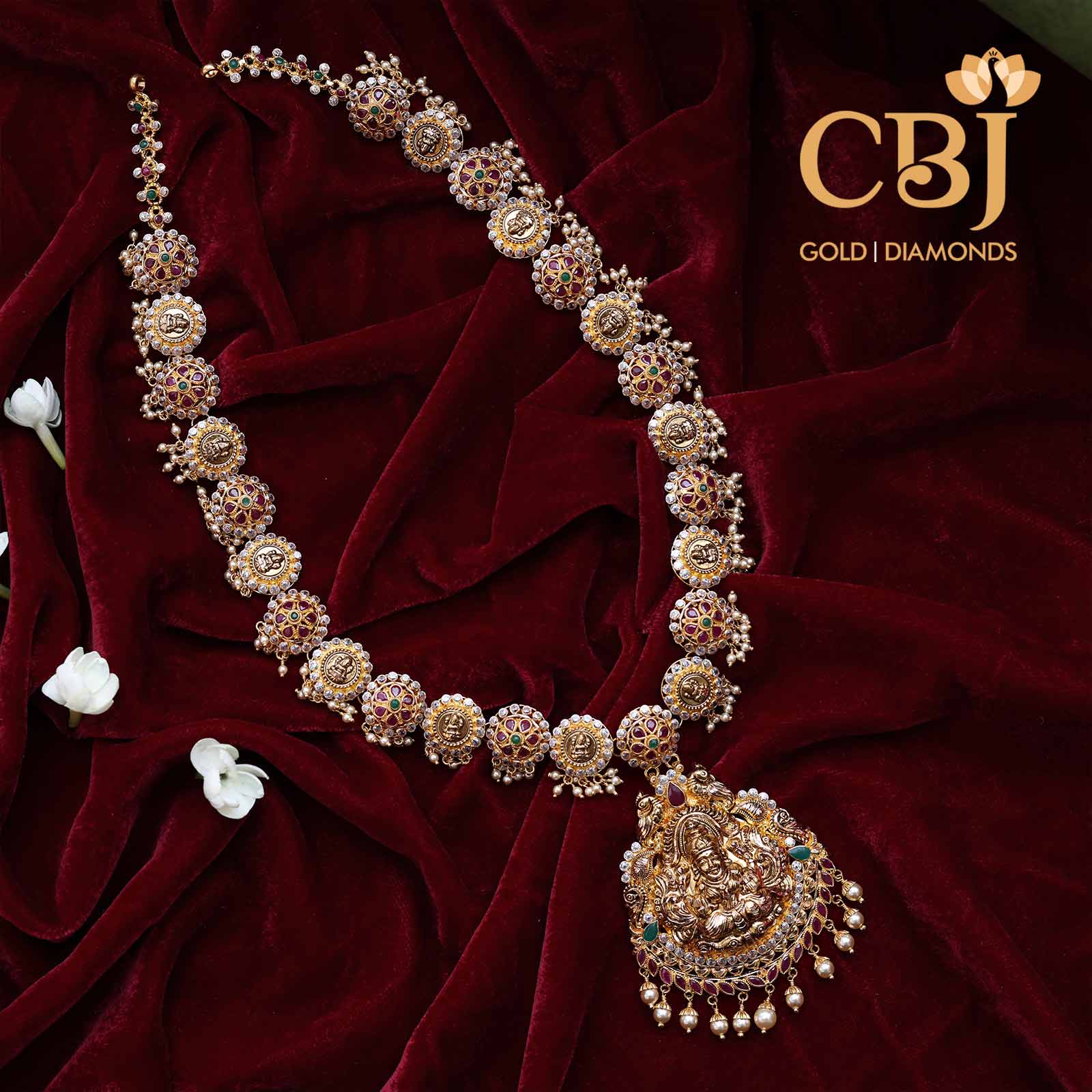 Simple black beads earrings latest designs| gold earrings| gold earrings|బ్లాక్‌బీడ్స్  చెవిపోగులు | Beaded earrings, Jewelry collection, Black beads