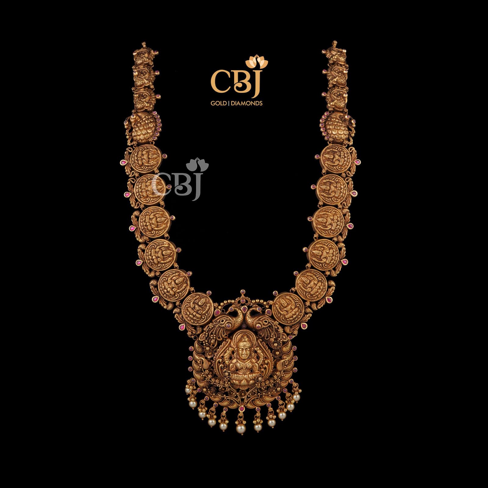 A stunning statement antique bottumala with nakashi/deep nakas workmanship.