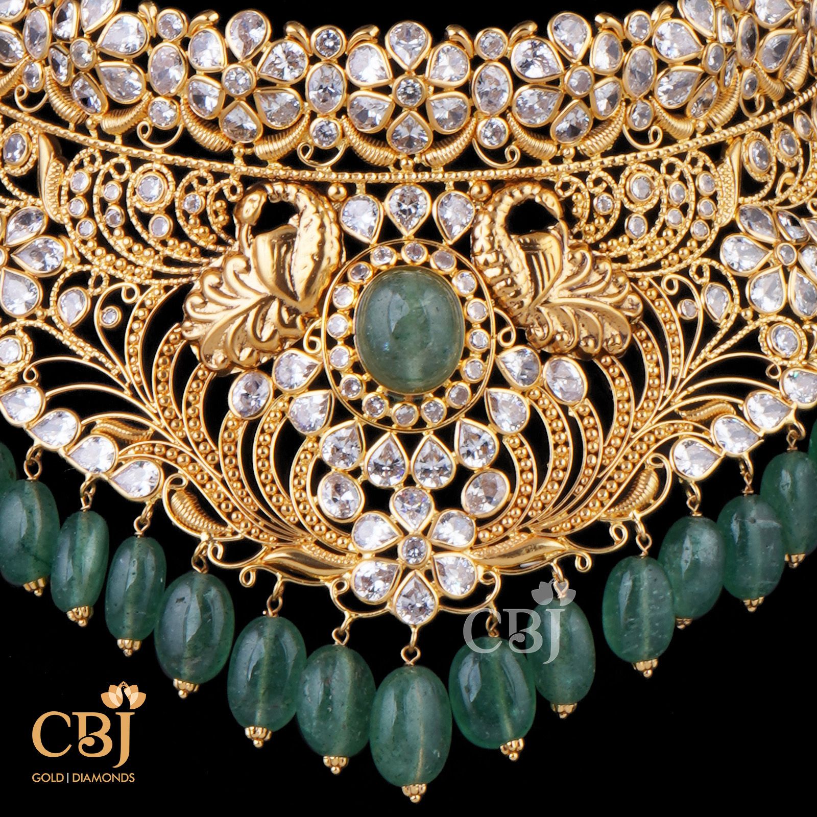 emerald choker gold