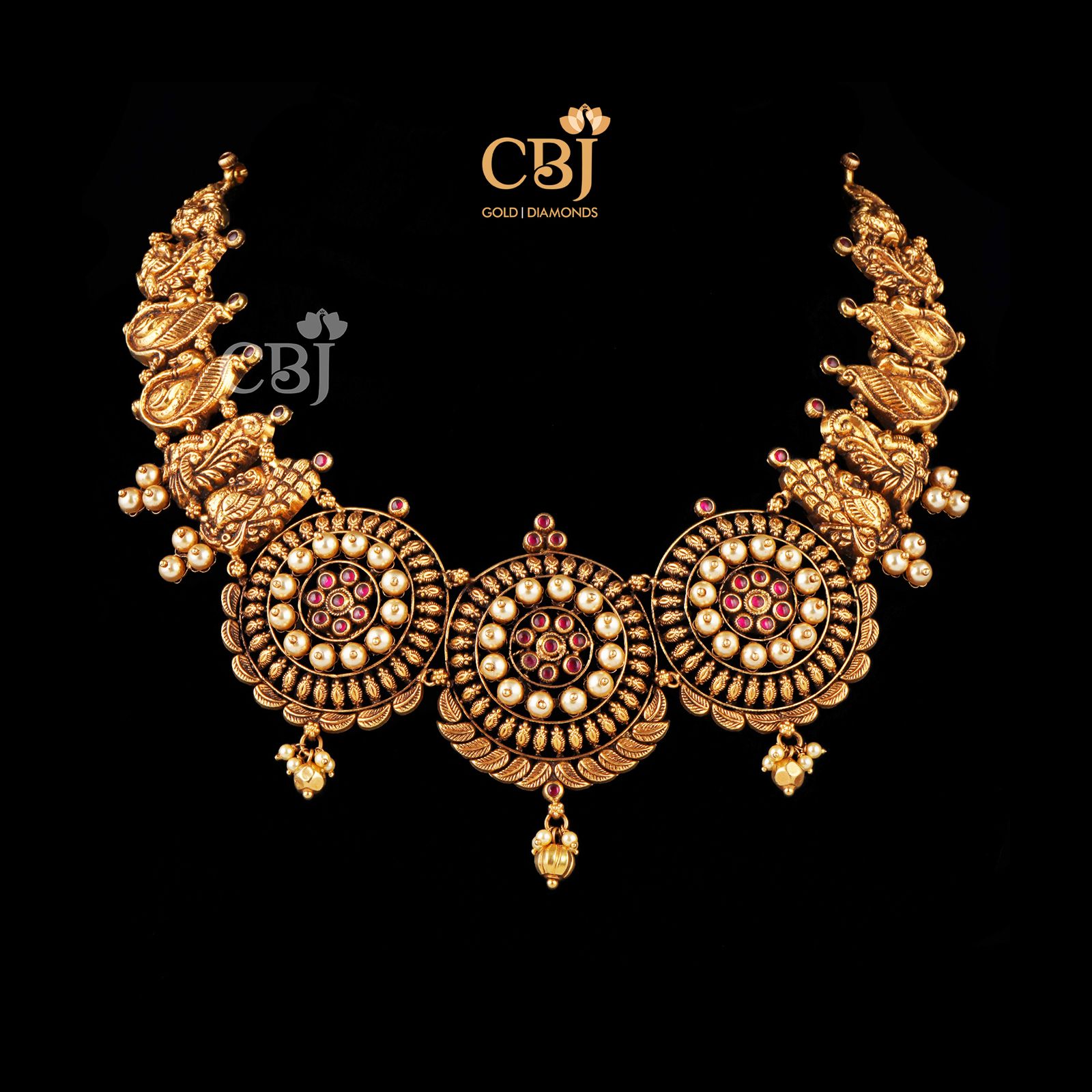 antique short gold necklace