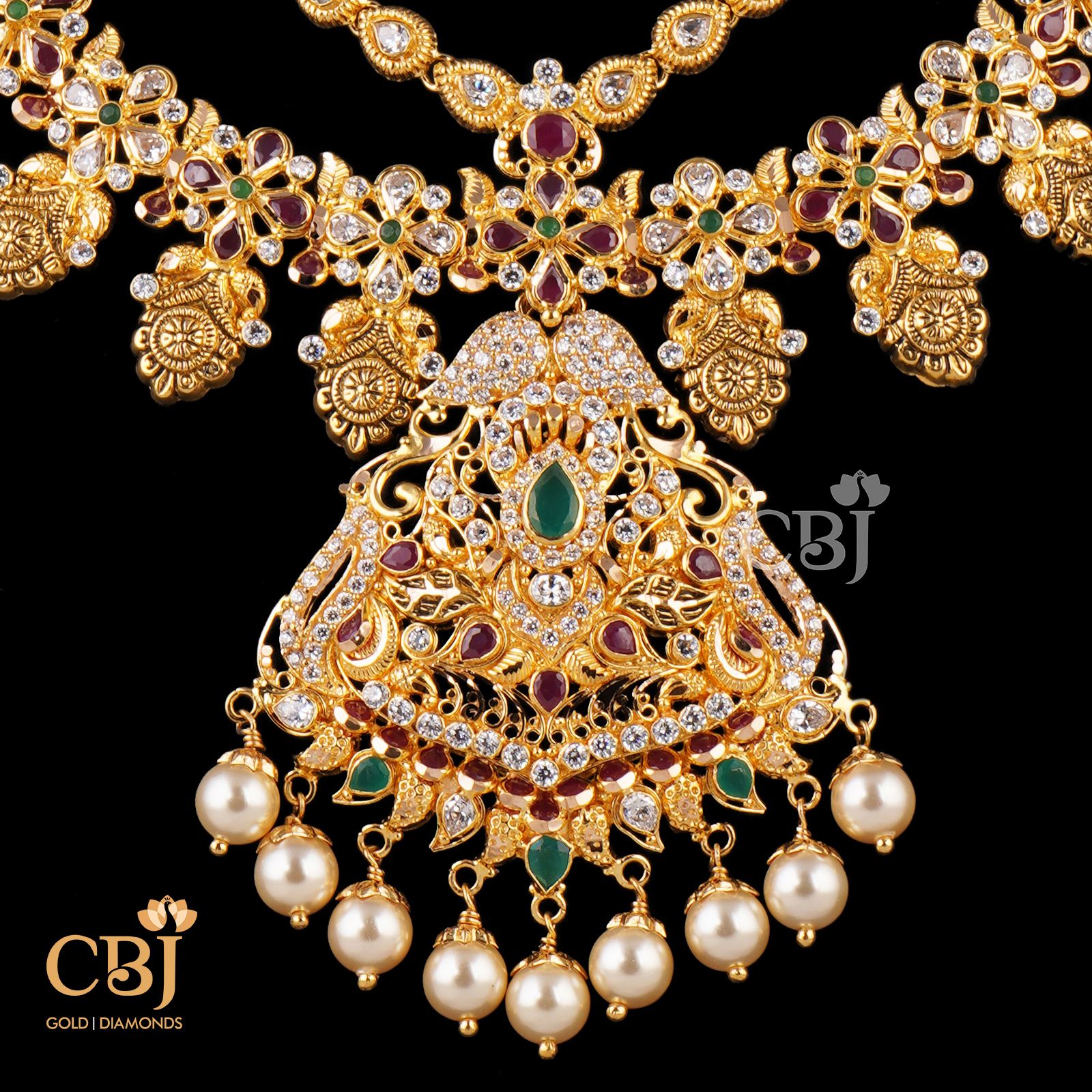 ruby and emerald necklace