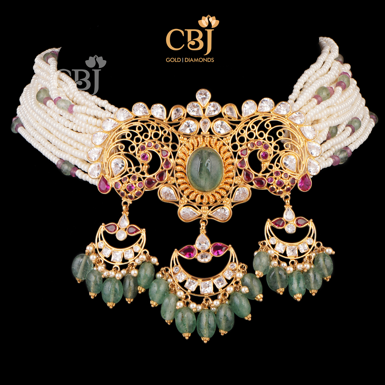 Pearls in this choker will illuminate your look. Russian Emeralds accompany them perfectly for a rich, classy look.