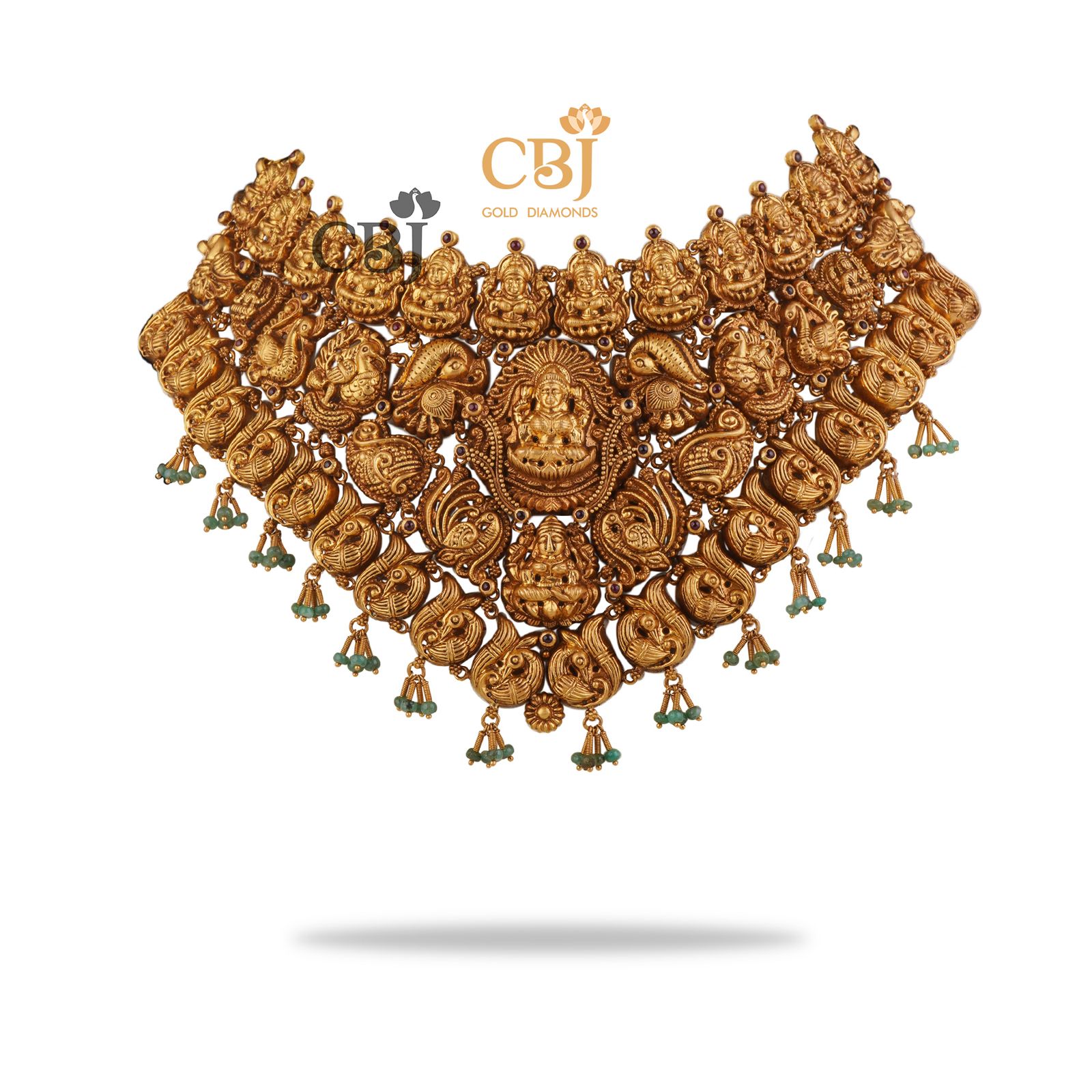 An antique design marvel and an example of our artistic precision.  Neela Nakashi Bridal Antique Choker