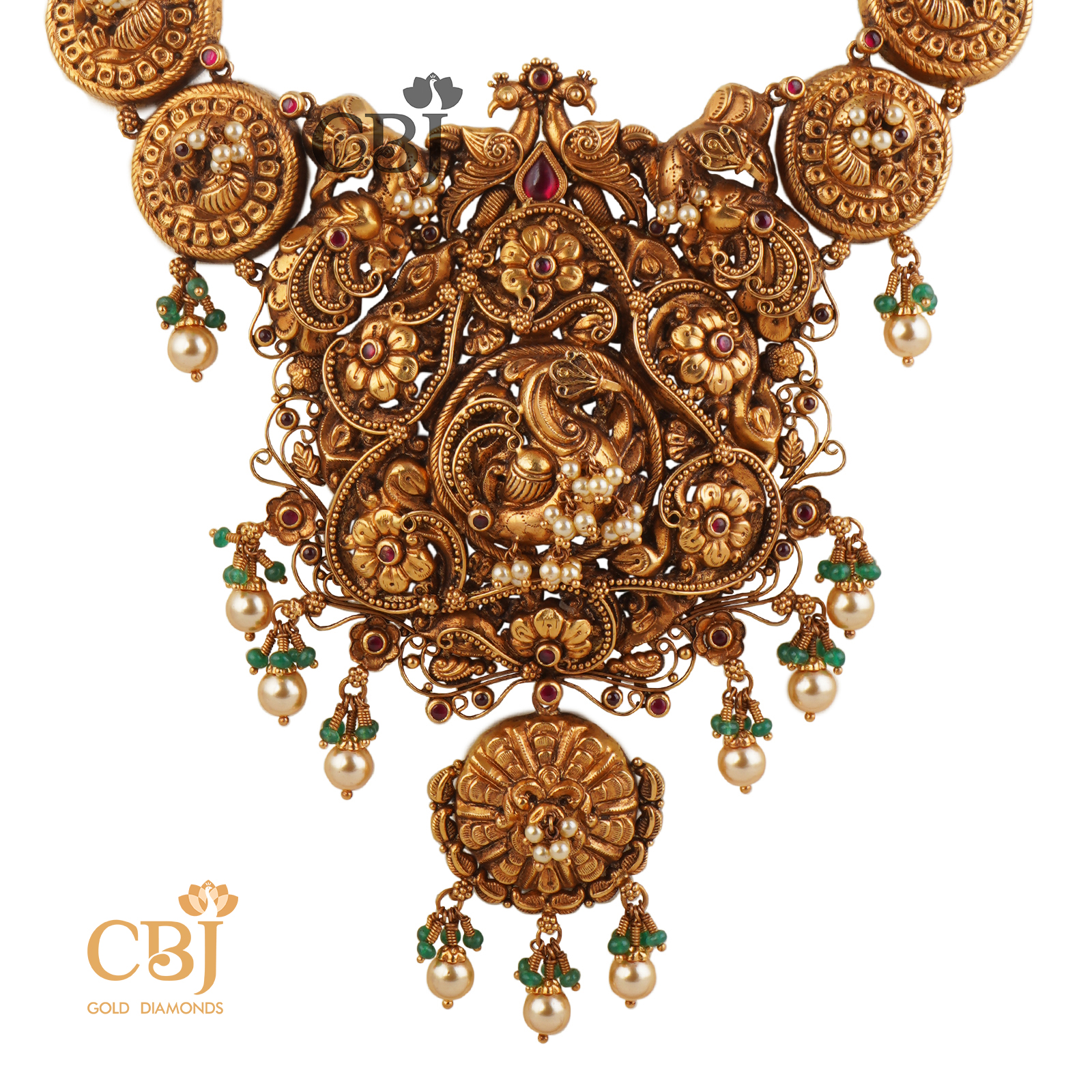 A long nakashi haram with a stunning design and an antique finish.