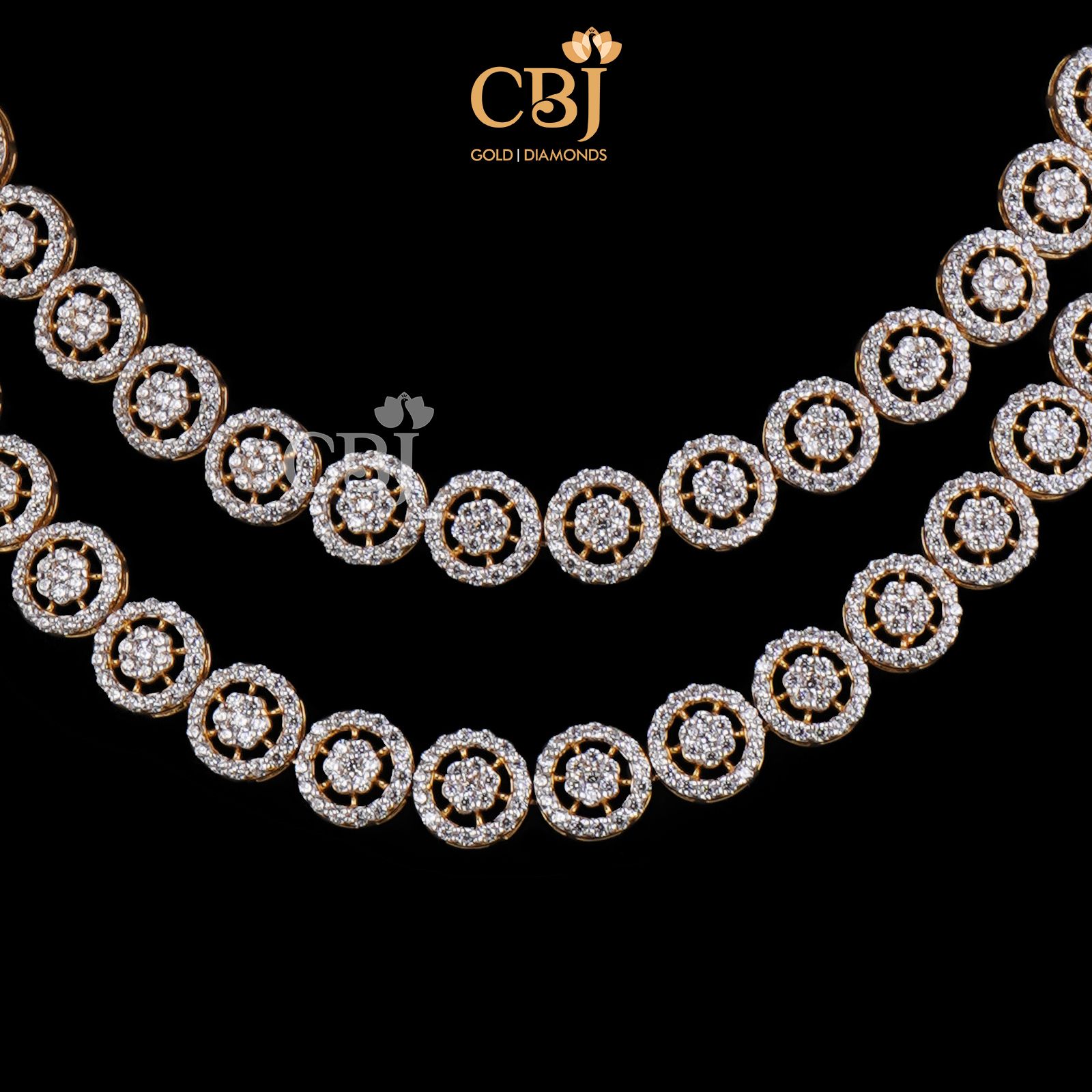 Shine like a bright star with this dazzling 2-Step CZ necklace.