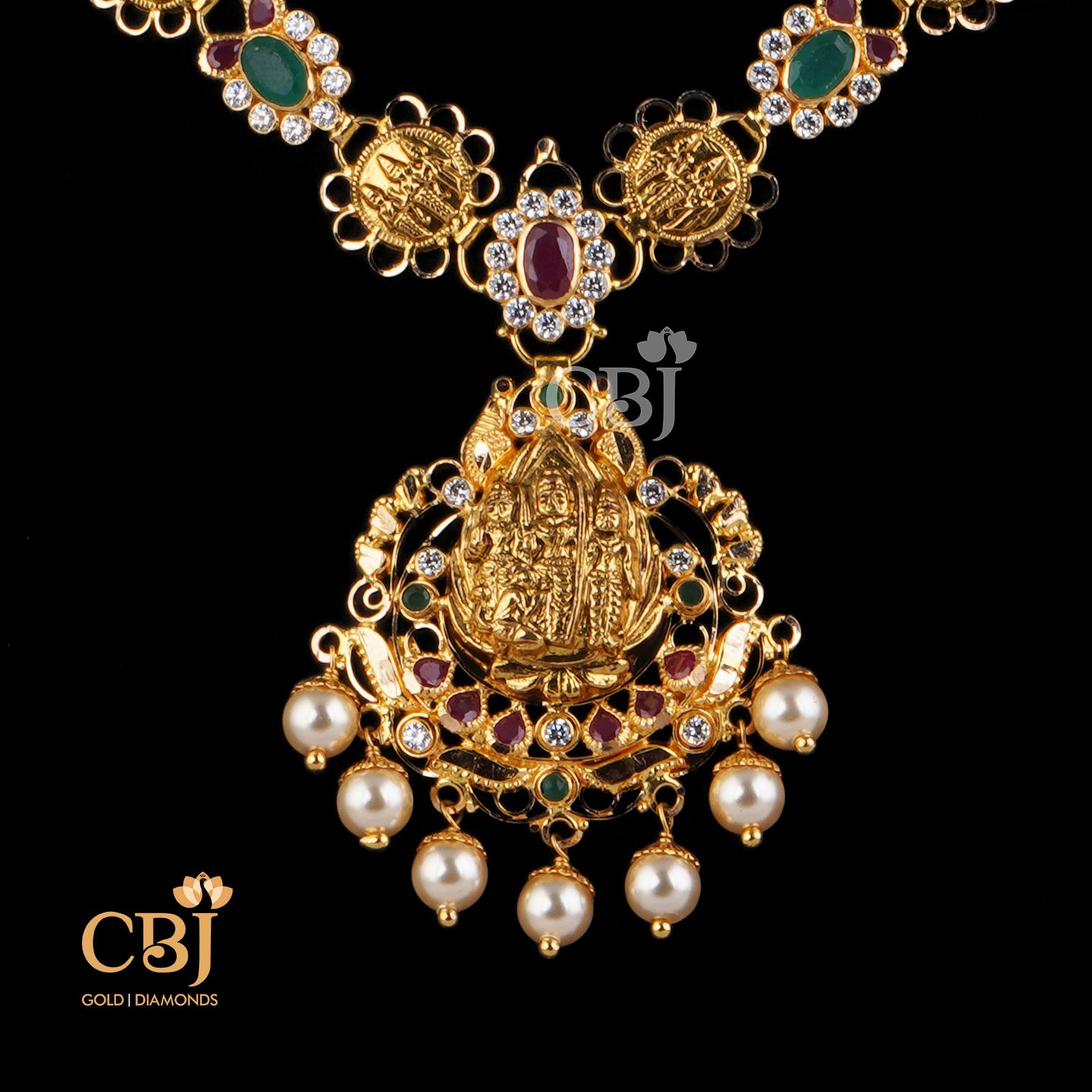 A slim and sleek traditional design studded with rubies