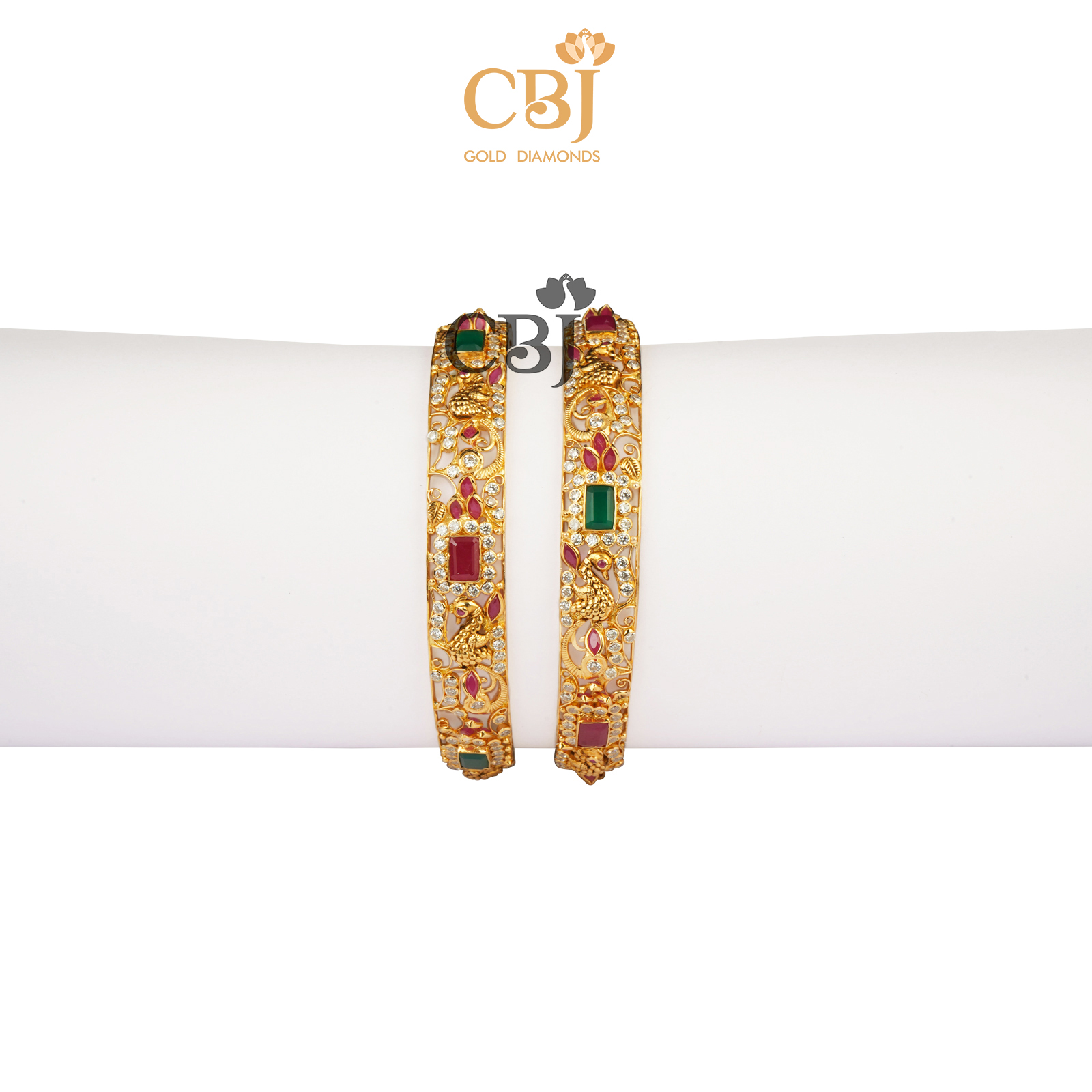 This CZ pachi designer bangle is an instant in-house favourite. An intricate design with subtle undertones.
