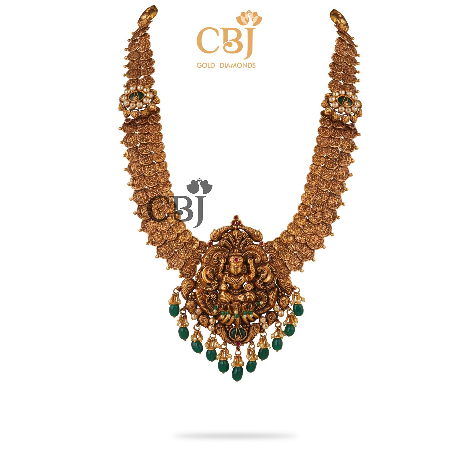 A supremely stunning antique design studded with kasu throughout; featuring an amazing centrepiece. 