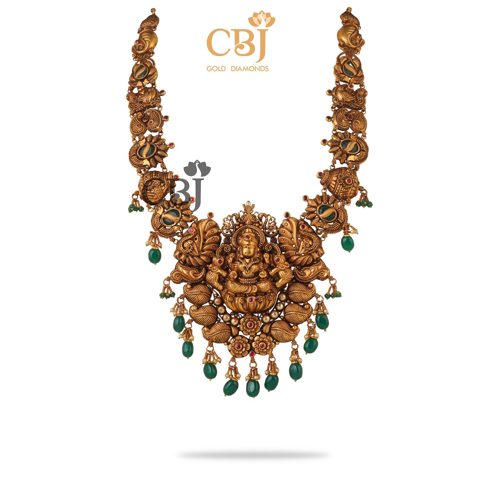 A heavy nakashi antique haram featuring suspended emeralds.