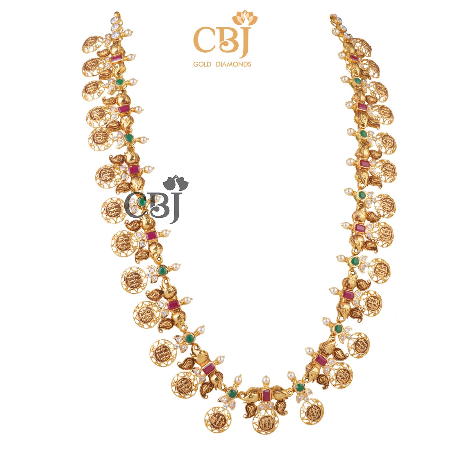 A slender traditional necklace featuring ram kasu.