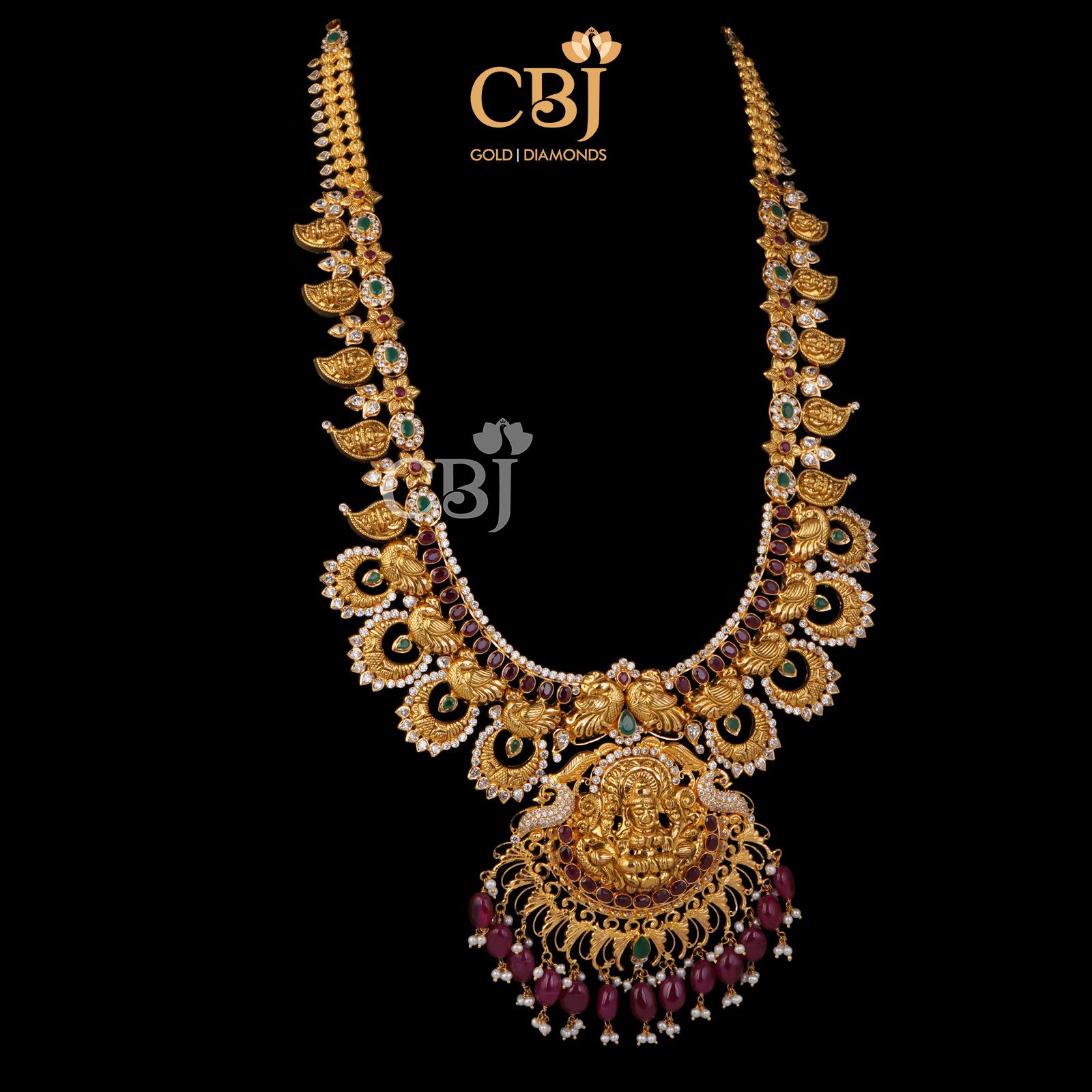 An elite traditional U-haram studded with rubies