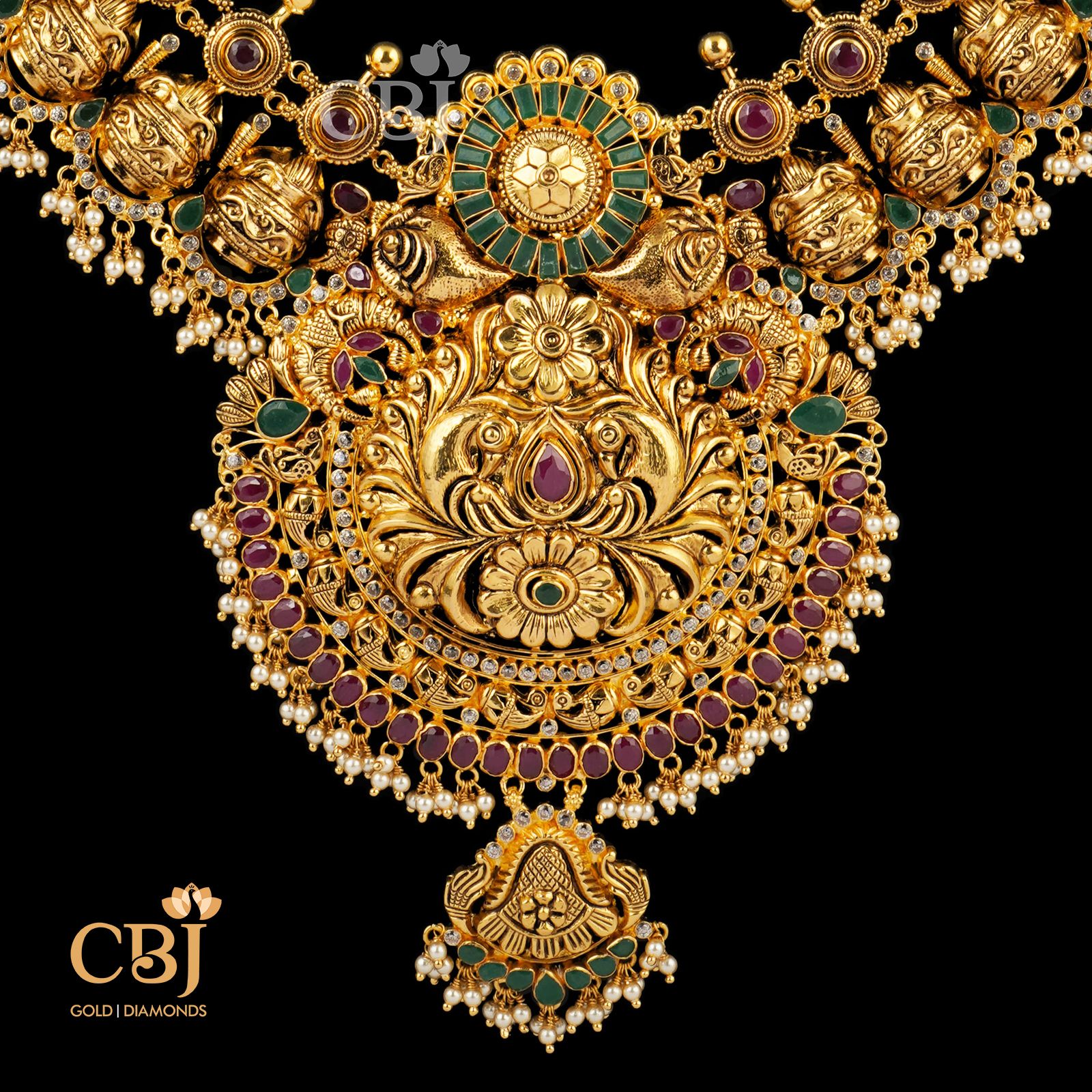 A magnificent 22k U haram featuring rubies