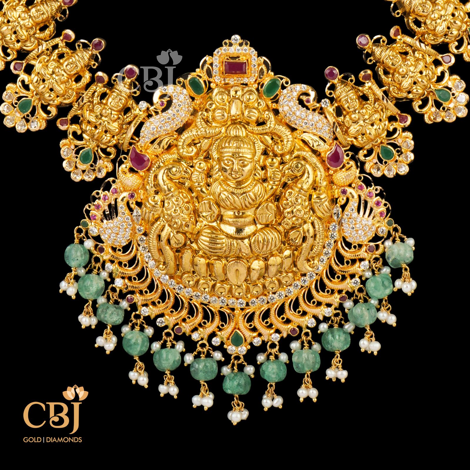 A flawless bottumala featuring rubies