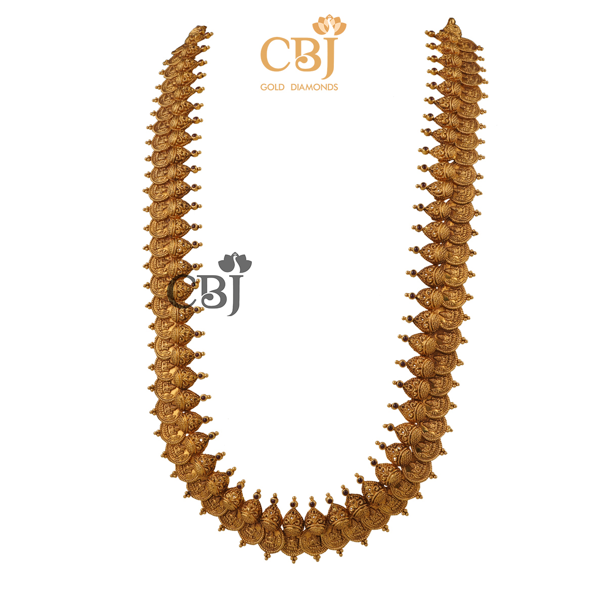 A long grand antique kasumala studded with ruby potas.