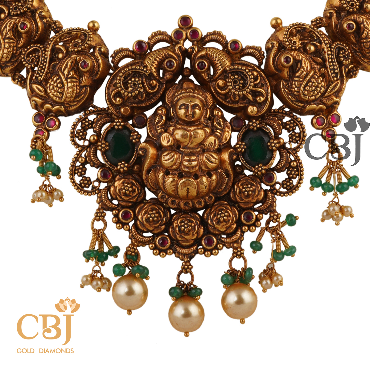 Giving you the finest finish that money can get. A classy antique nakashi necklace with rubies