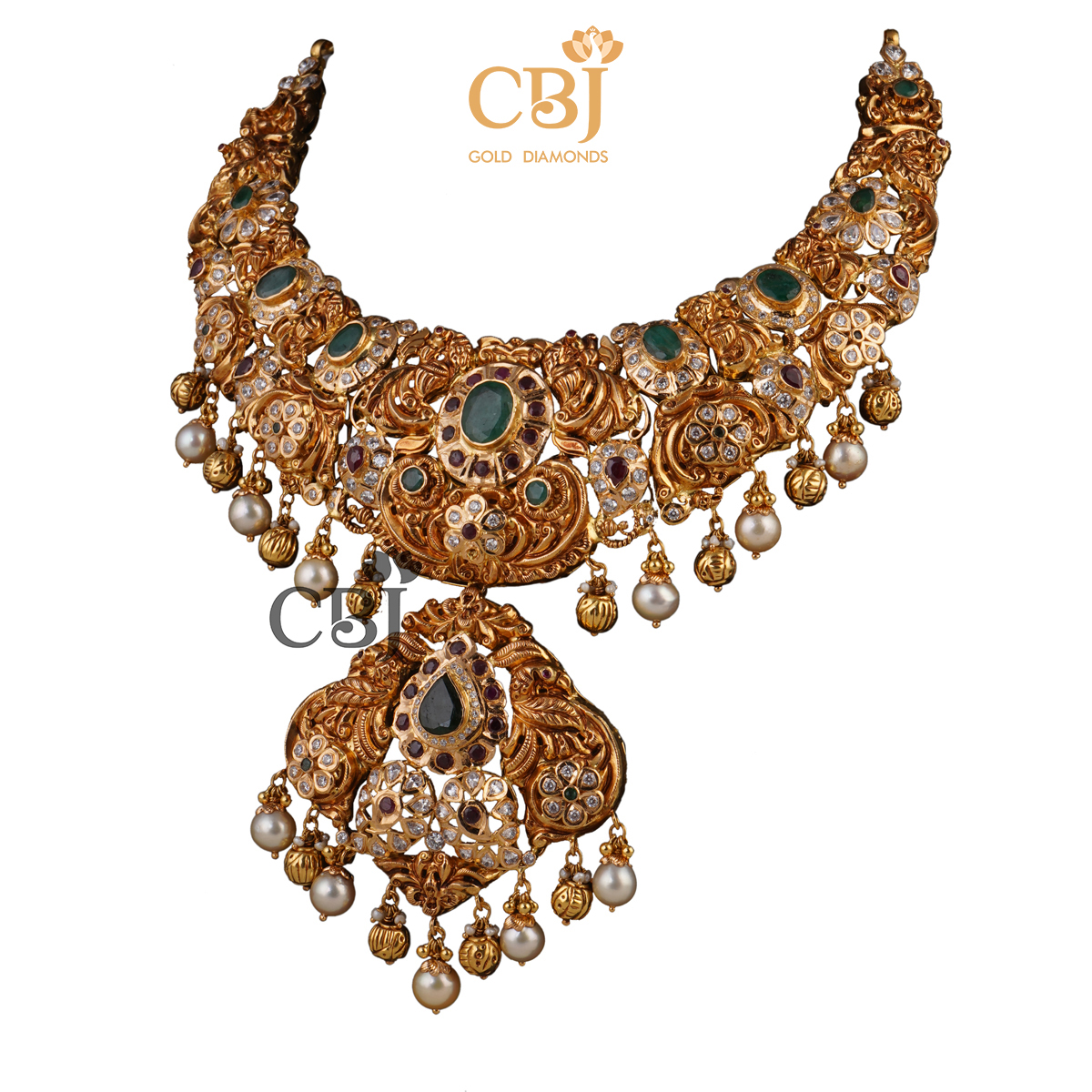 A slender CZ pachi U necklace decorated with rubies