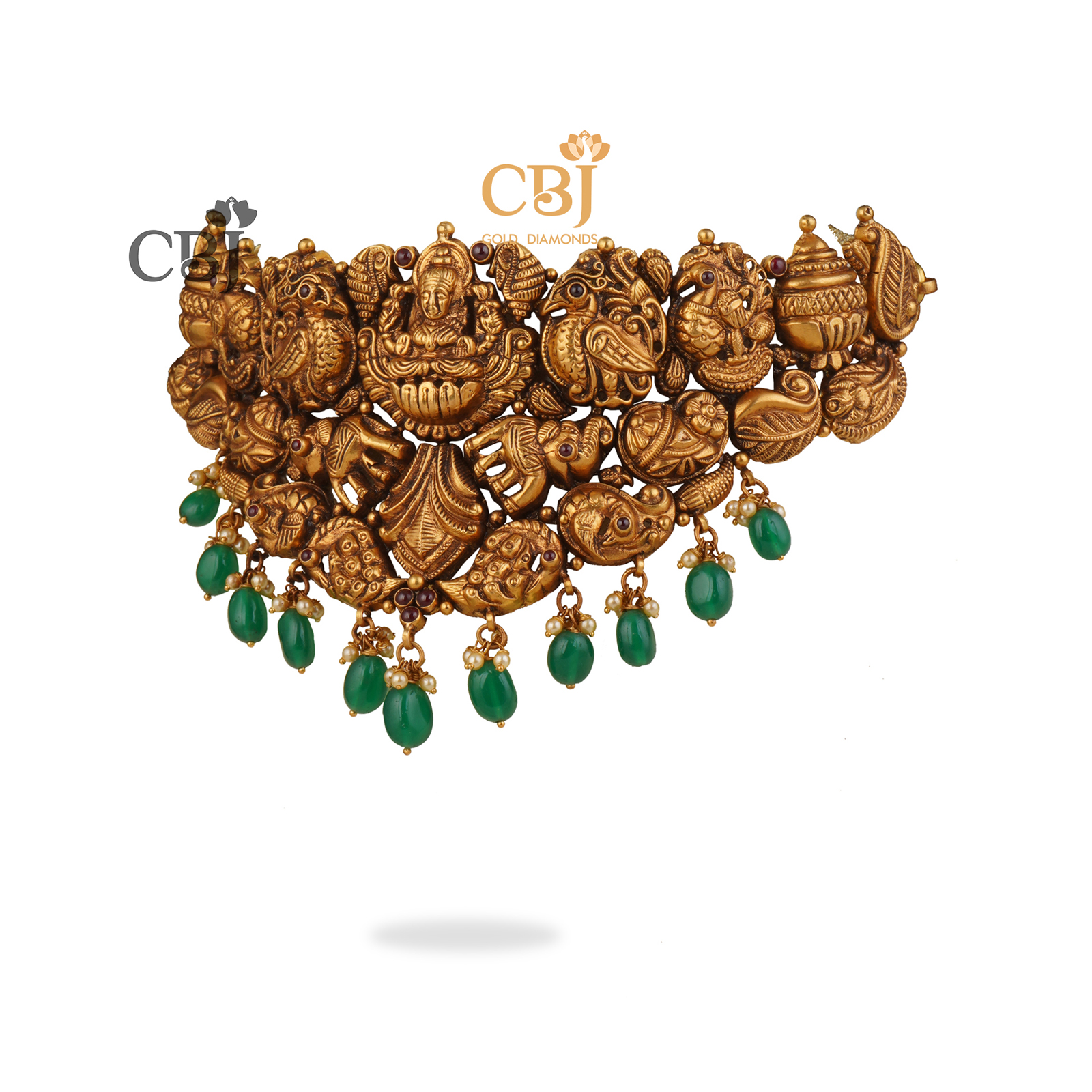 Deep nakas choker suspended with emerald drops.