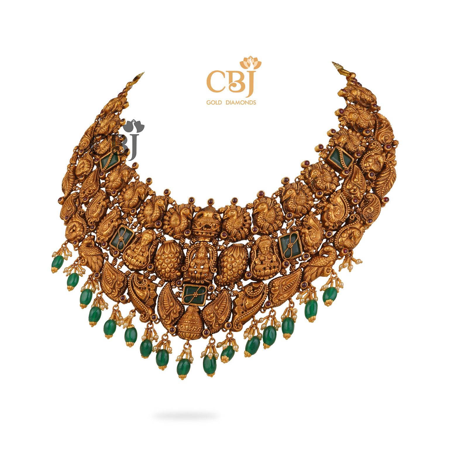 A grand 3 line design featuring divine motifs decorated with suspended emerald drops.