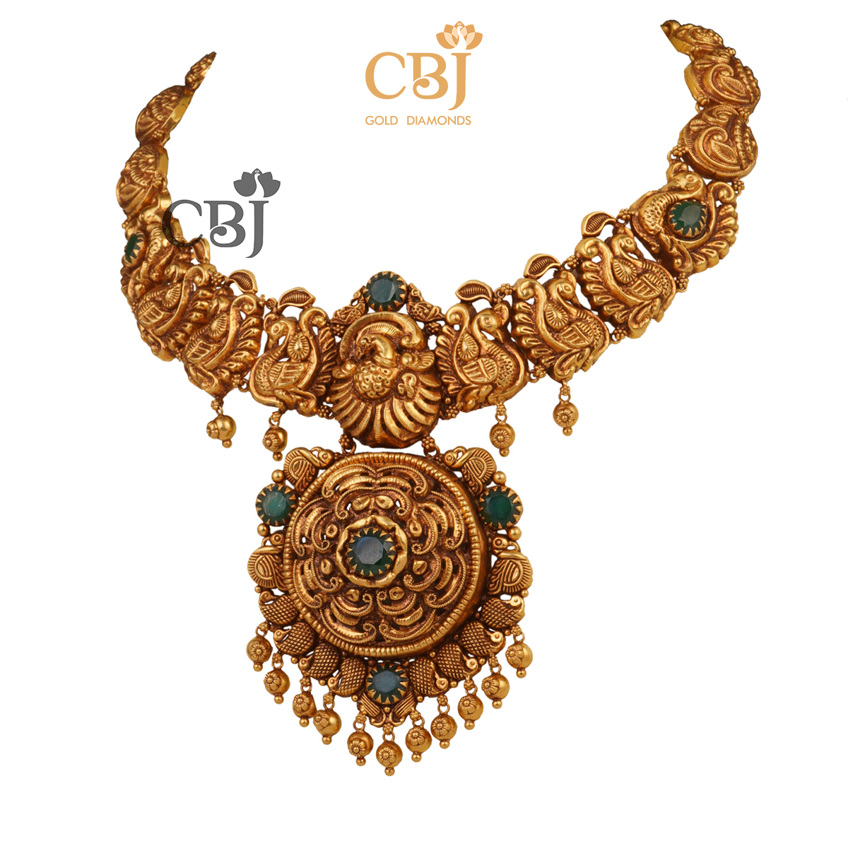 Antique nakashi necklace studded with emerald stones