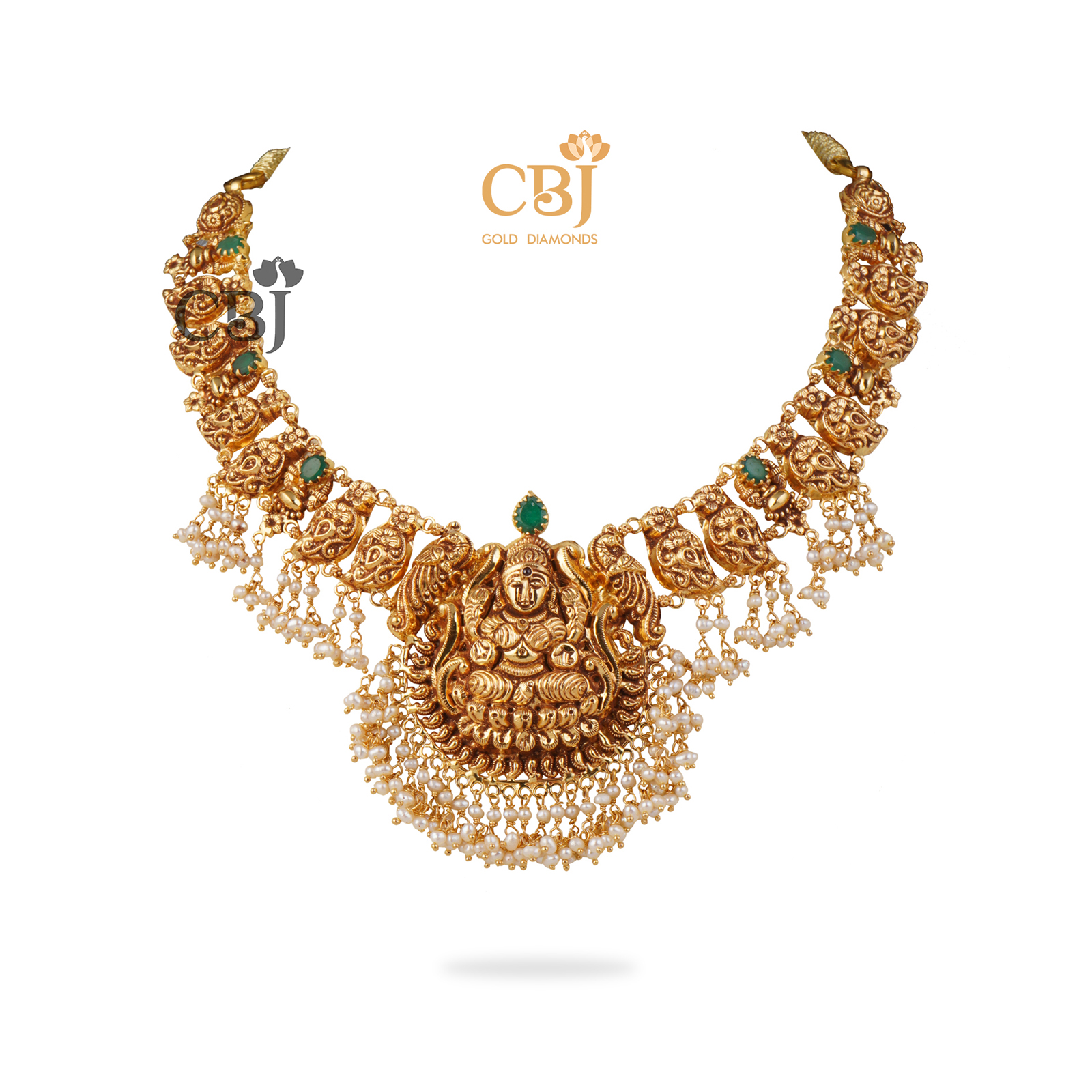 A stunning piece of nakashi jewellery decorated with fine micro-pearls.