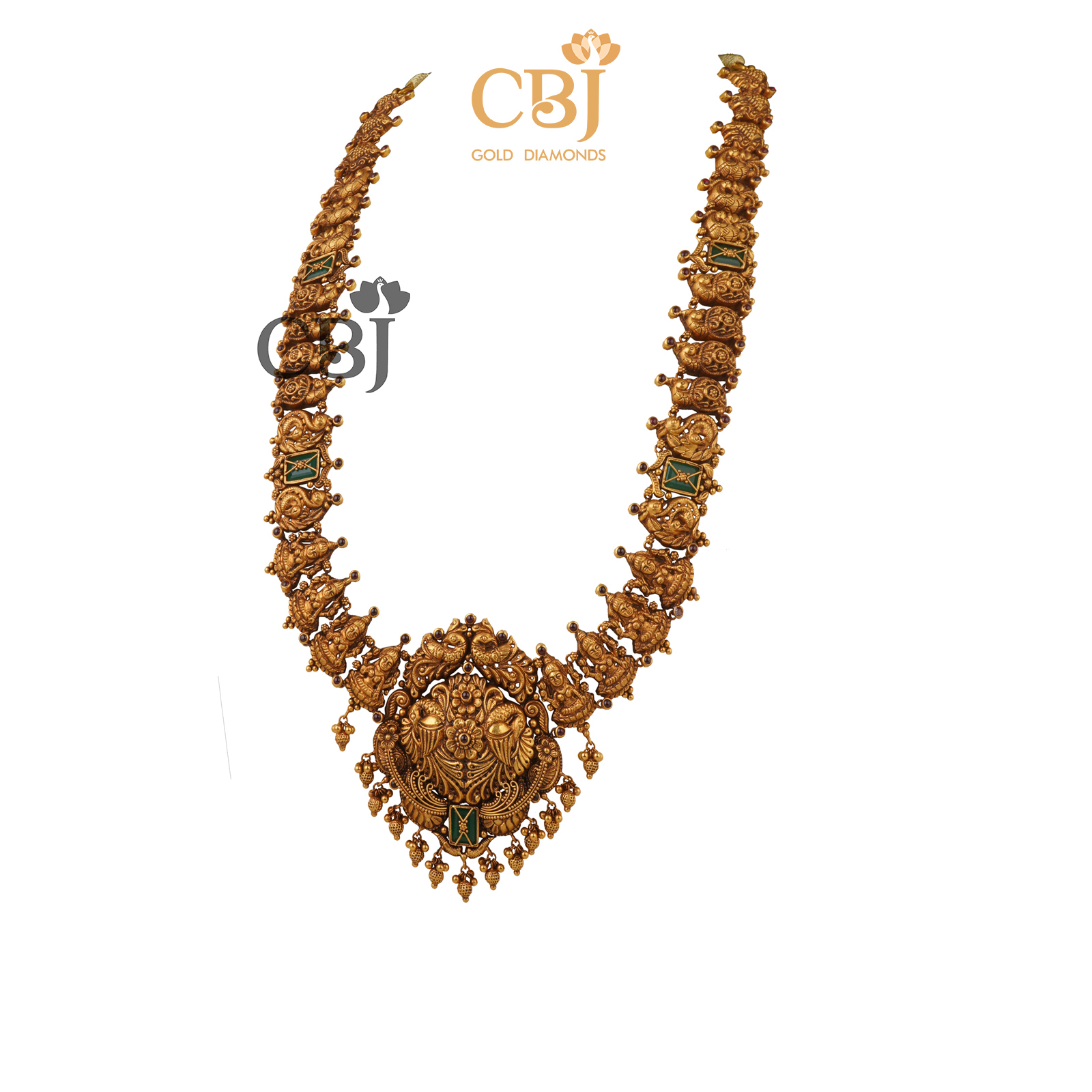 A unique deep nakas haram featuring ruby potas above every motif in a symmetrical fashion.