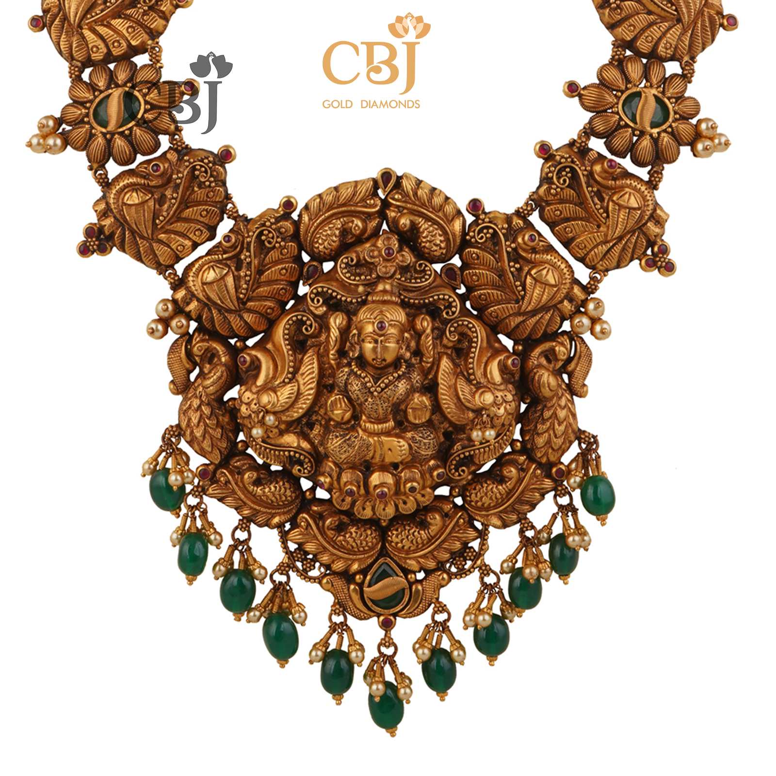 Another stunning piece from our antique haram collection featuring emerald stones.