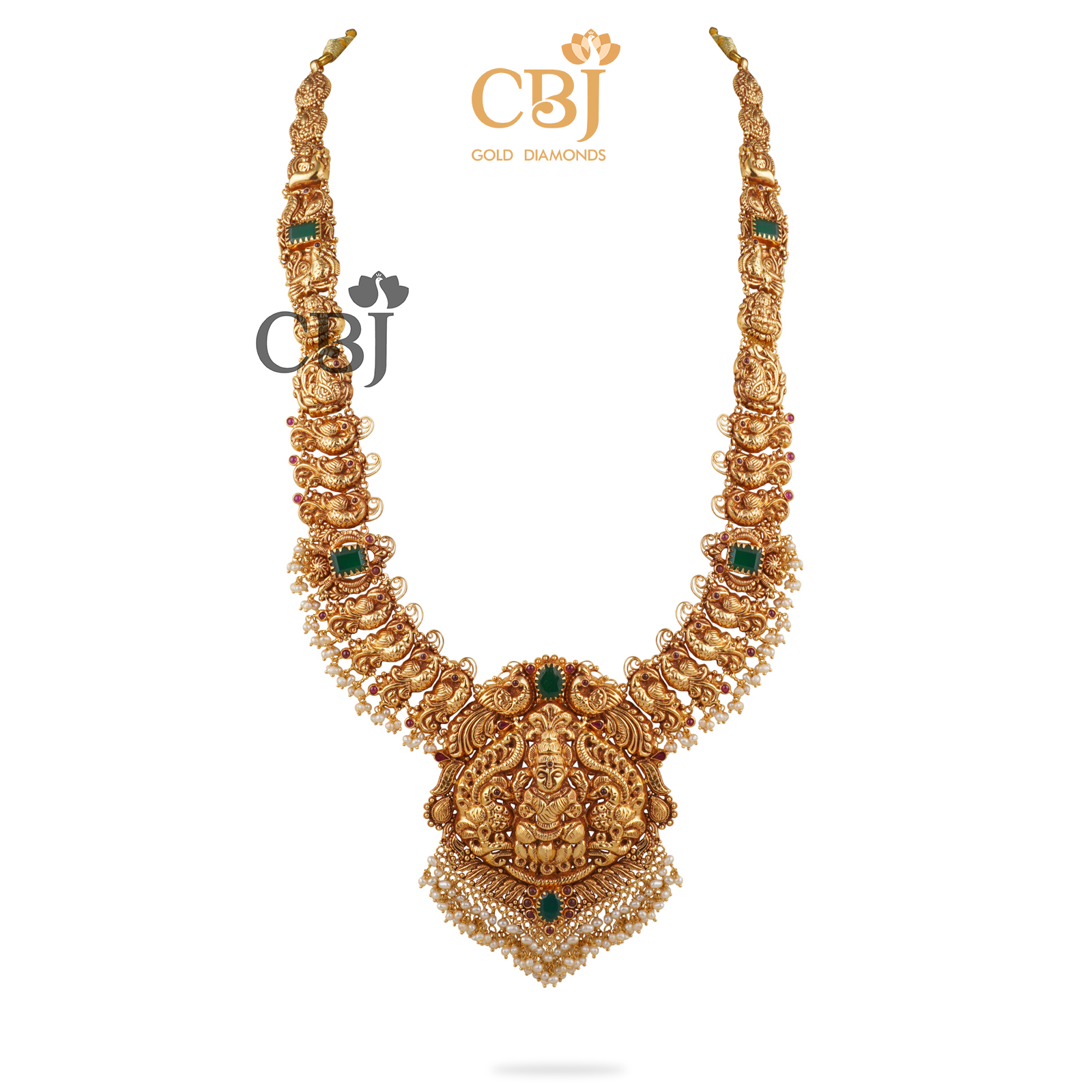 A light weight nakashi U-haram decorated with emerald and micro-pearls.