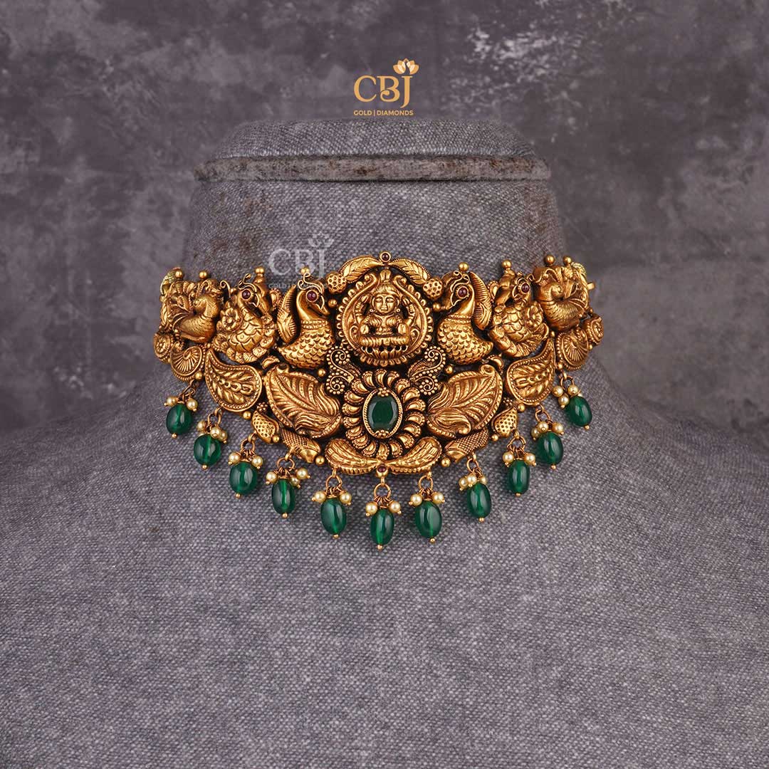 Emerald Divine: Adorn Yourself with an Antique Nakashi Lakshmi Choker, Embellished with Emerald Stones