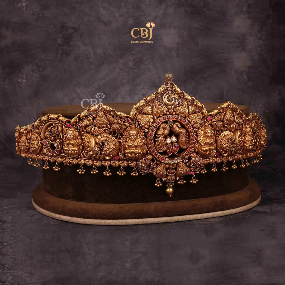 A sacred waist belt featuring the divine Goddess Lakshmi in the motifs.