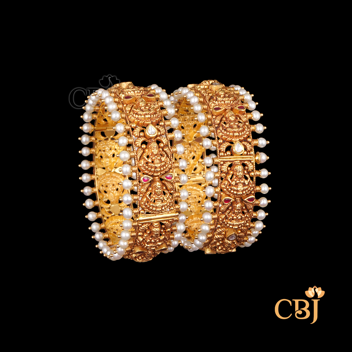 22K gold Kundan Ruby Emerald Broad Bangles 001 with ruby emerald gemstone settings