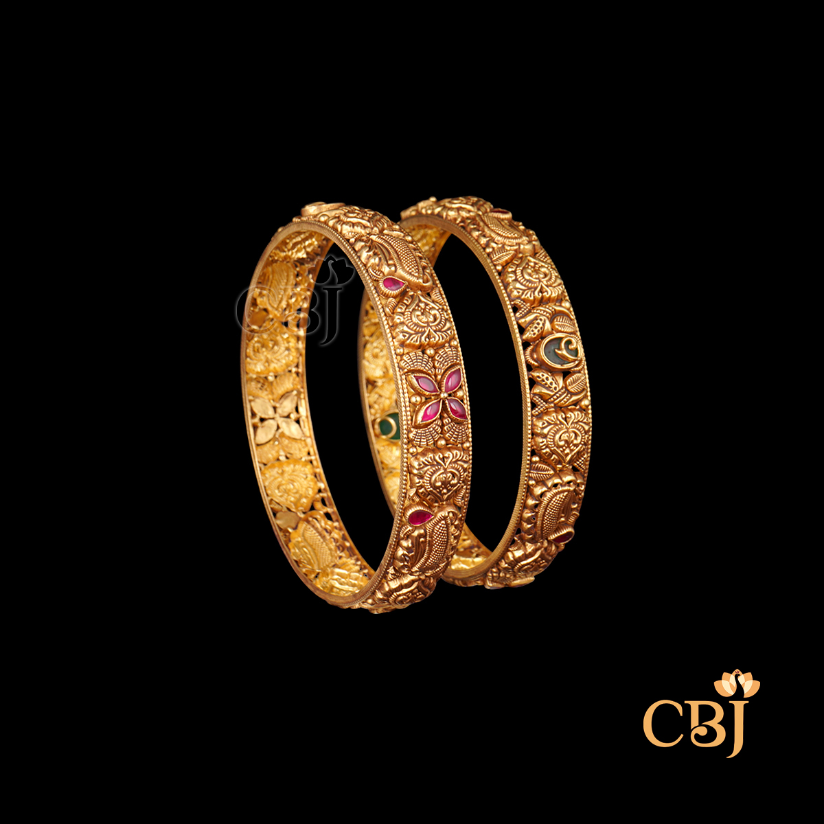 22K gold Nakshi Heritage Bangles 13 with temple handwork